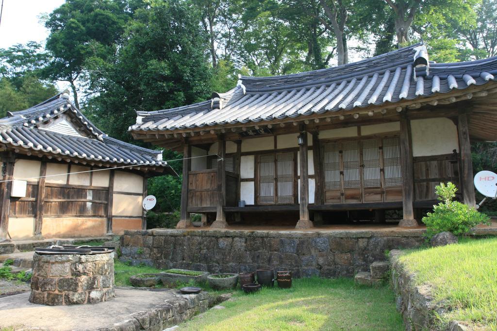 Jinrae Lee'S Traditional House Boseong Exterior photo
