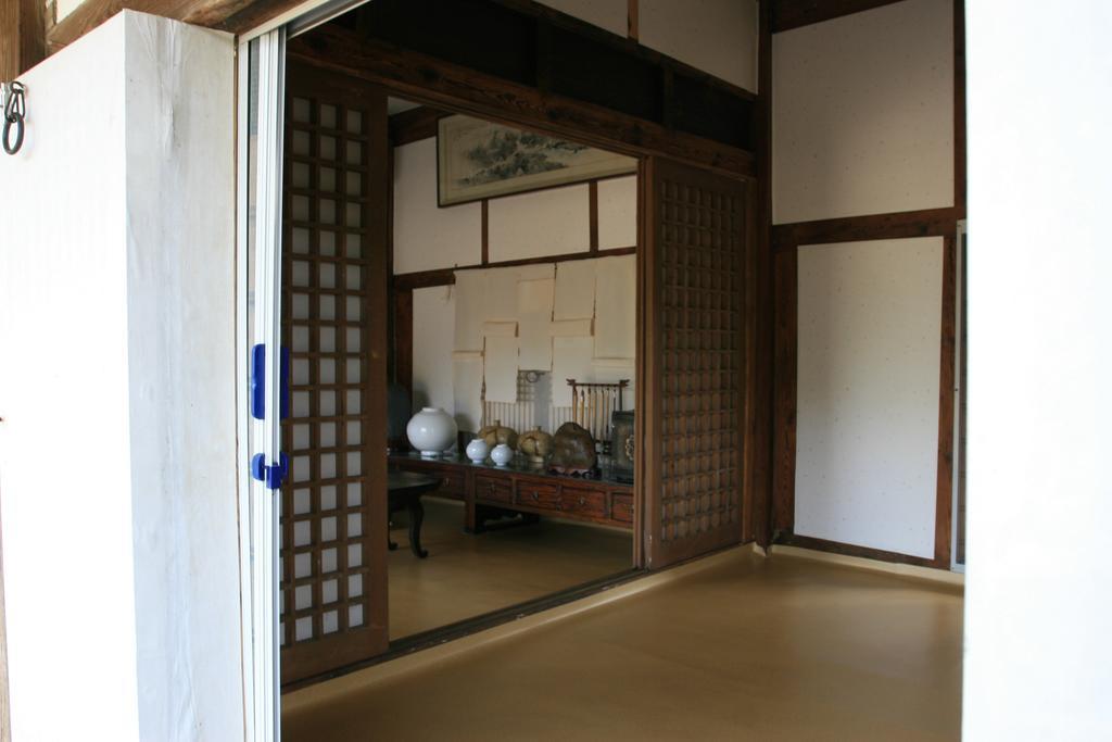 Jinrae Lee'S Traditional House Boseong Exterior photo