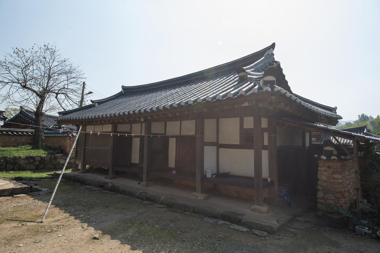 Jinrae Lee'S Traditional House Boseong Exterior photo