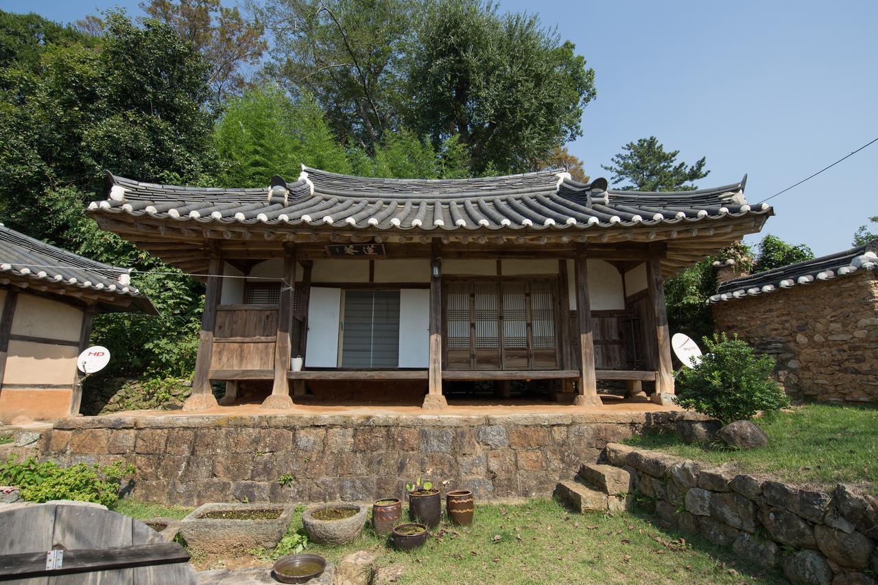 Jinrae Lee'S Traditional House Boseong Exterior photo